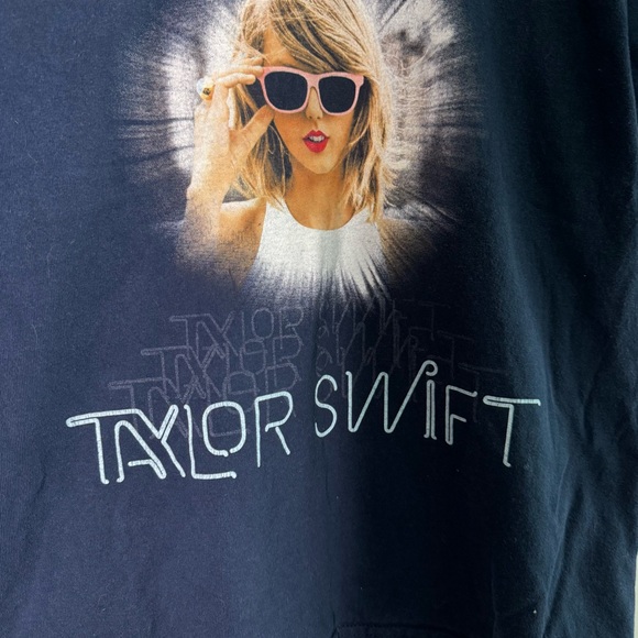 Taylor Swift Double Sided 1989 World Tour Concert T-Shirt Youth Medium - Picture 2 of 7